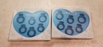 (2) Brand New LOVE RING Ice Cube Trays