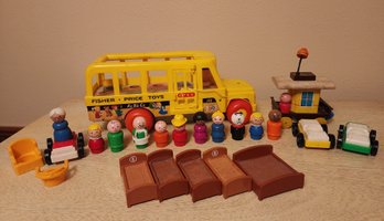 Vintage FISHER PRICE Toy Bus And Assorted Figures