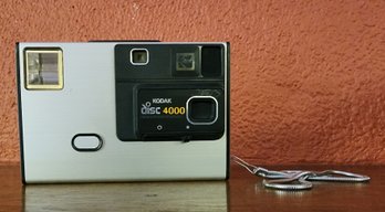 Vintage KODAK Disc 4000 Camera