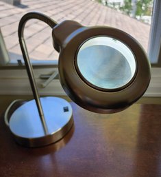 Magnifier Desk Lamp