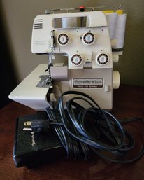 BERNETTE 334D Serger Sewing Machine