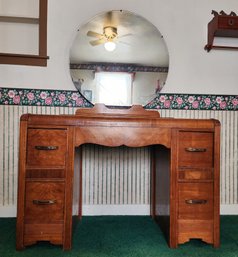 Vintage Vanity Desk With Drawers And Mirror