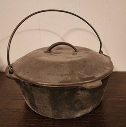 Vintage Cast Iron Dutch Oven