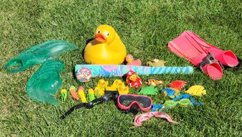 Large Assortment Of Children's Swimming Toys