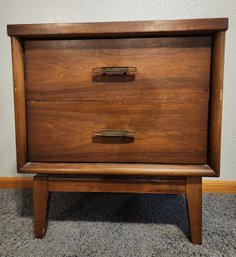 Vintage Mid Century Modern Side Table With Drawer Storage