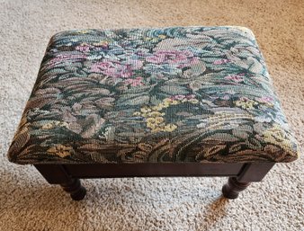 Upholstered Foot Stool With Storage