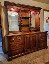 Vintage Dresser With Mirror Storage System