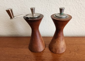 Vintage Mid Century Modern MADE IN ITALY Wooden Salt And Pepper Servers