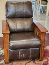 Vintage Durablend Leather Recliner Chair With Wood Frame