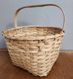 Large Vintage Handmade Woven Cake Basket