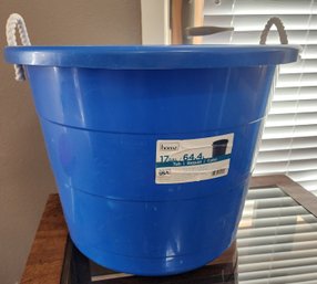 Large Blue 17 Gallon Heavy Plastic Tub With Rope Handles