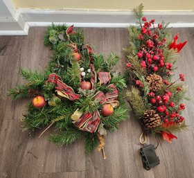 (2) Christmas Holiday Decor Accents