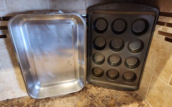 (2) Cookware Baking Selections