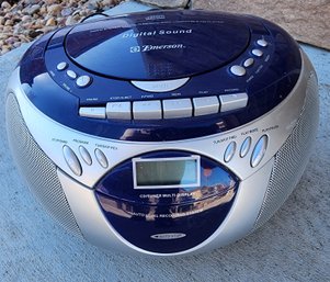 EMERSON Radio CD Player Corded