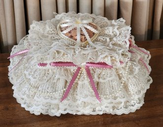 Vintage Lace Accent Jewelry Box With Musical Element