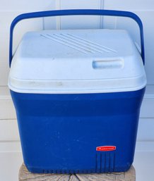 Blue RUBBERMAID Ice Cooler