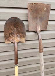 (2) Garden Shovels