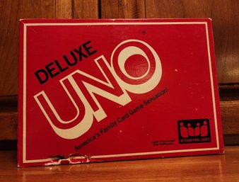 Vintage DELUXE UNO Game Playing Card Set