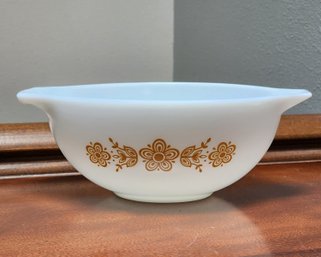 Vintage PYREX Butterfly Gold Cinderella Mixing Bowl