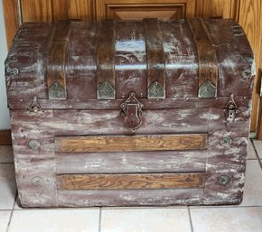 Antique Steamer Trunk Wood And Metal