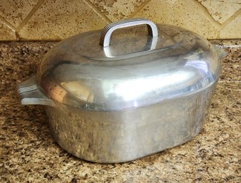 Vintage MAGNALITE Model 4265-P Heavy Cookware Pan Wit Lid