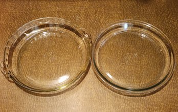 (2) Pyrex And Anchor HAWKING Glass Bakeware Dishes