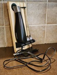 CUISINART Electric Knife With Hanging Organizer