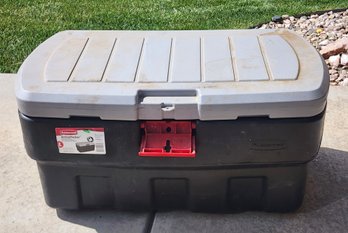 RUBBERMAID Action Packer Storage Tote