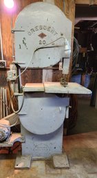 Vintage CRESCENT 20 Industrial Bandsaw Powertool