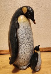 Vintage Ceramic Penguin Mom And Child Figure