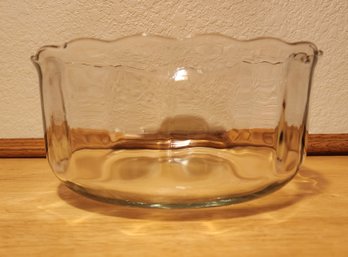 Vintage Ruffle Edge Glass Serving Bowl