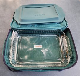PYREX Casserole Dish With Padded Transport Carrier