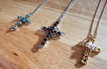 #K13 Vintage Necklace Lot Of (3) Religious Cross Selections