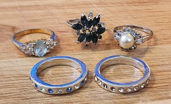 Assortment Of Vintage Costume Jewelry Rings #K37