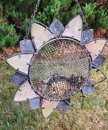 Outdoor Lawn And Garden Bird Feeder Selection