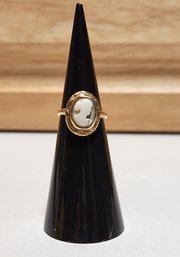 #JB40 Antique 10k Yellow Gold Cameo Accent Ring