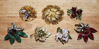 #JB201 Large Assortment Of Vintage Costume Jewelry Pin Brooches Floral Leaf Theme