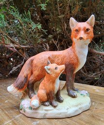 Adorable HOMCO Vintage Fox Statue Home Decor