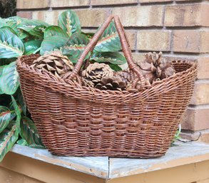 Vintage Large Woven Wicker Basket With Pinecone Examples