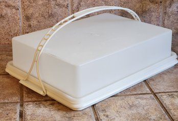 Vintage Tupperware Cake Protective Carrier With Handle