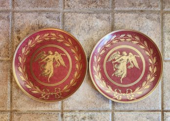 (2) Vintage WILLIAMSBURG Made In Portugal Fine China Decorative Plates