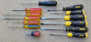 Assortment Of Vintage STANLEY Screwdrivers With Basket