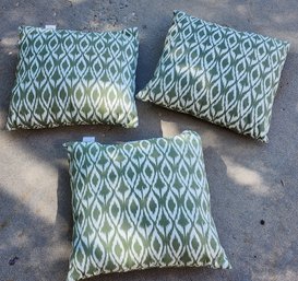 Classy Outdoor Patio Furniture Throw Pillow Set Abstract Green Trees