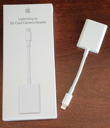 APPLE Lightning To SD Card Reader