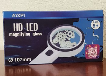 Brand New HD LED Magnifying Glass