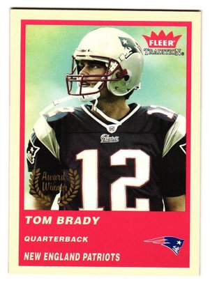 2004 Fleer Tradition Tom Brady Award Winner Football Card Patriots