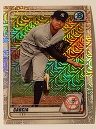 2020 Bowman Chrome Deivi Garcia Mojo Parallel Prospect Baseball Card Yankees