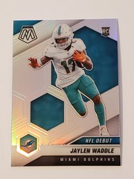2021 Panini Mosaic Jaylen Waddle Rookie Prizm Parallel Football Card Dolphins