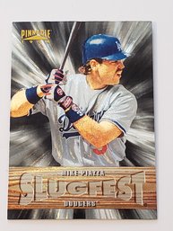 1996 Pinnacle Mike Piazza Slugfest Insert Baseball Card Dodgers