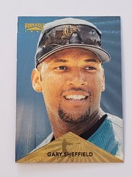 1996 Pinnacle Gary Sheffield Starburst Parallel Baseball Card Marlins